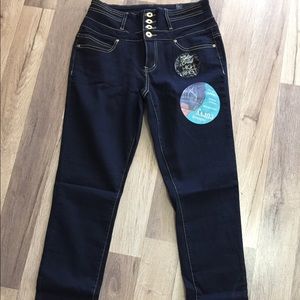 Beautiful jeans silver crush size 9/10